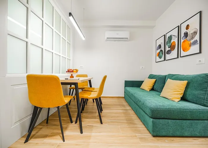 Palm Bay Apartment